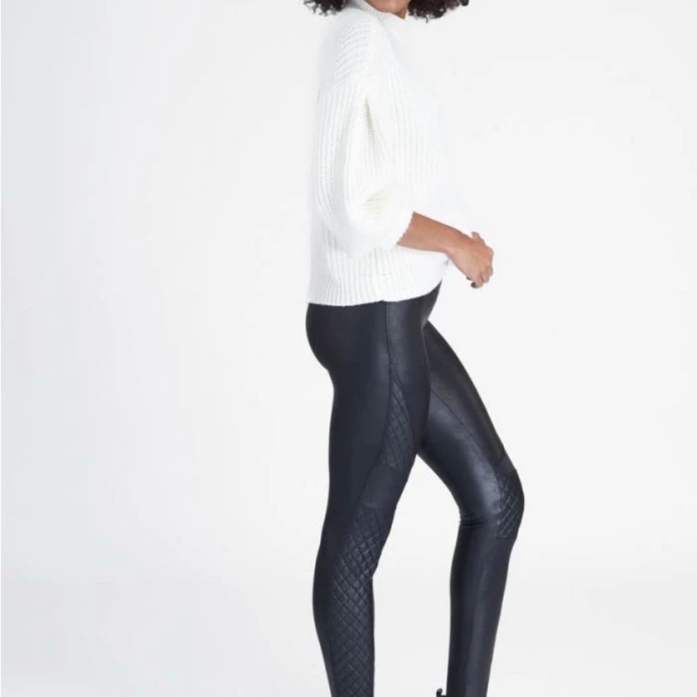 Spanx Black Quilted Women's Leggings new with tags